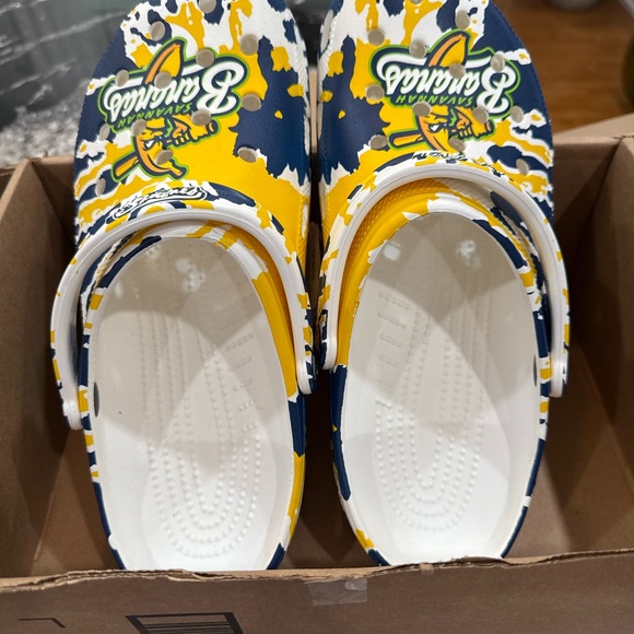 CROCS Yellow and Blue Savannah Bananas Loafers Unisex - Picture 5 of 5